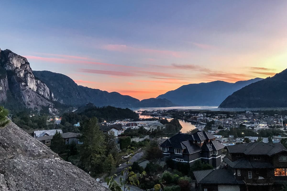 Squamish - Stadt, Berg und Bucht