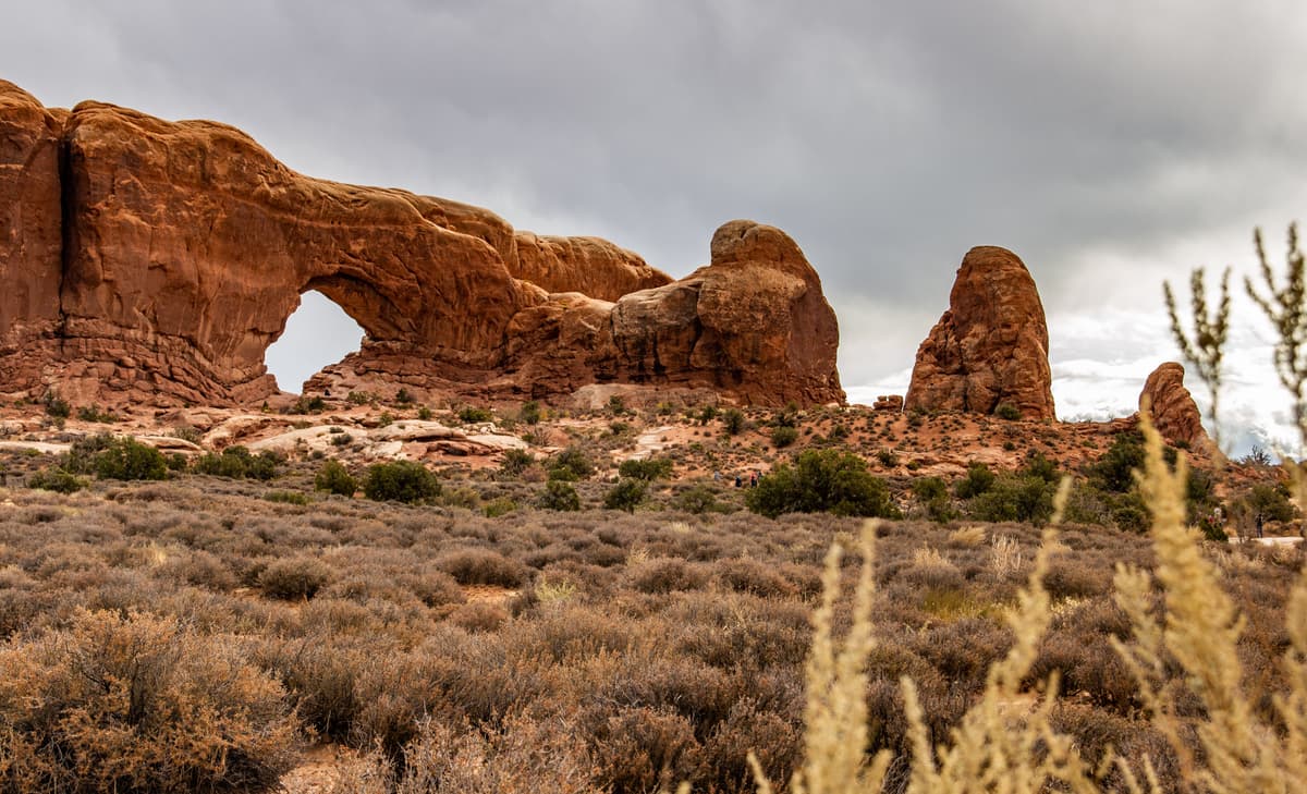 Arches NP - Window Arches