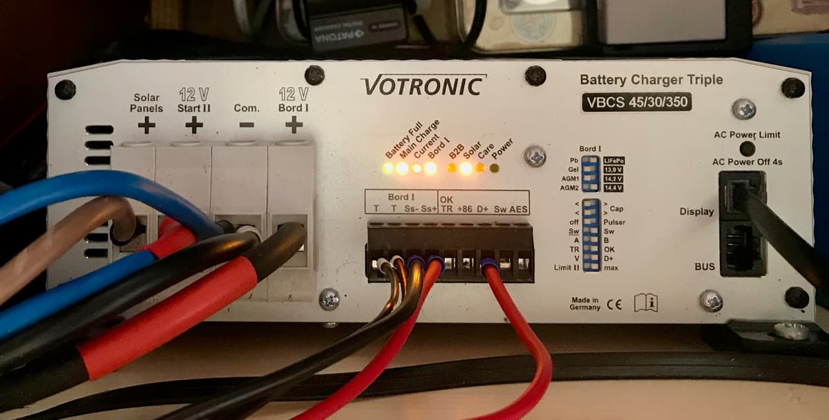 Votronic Triple Charger